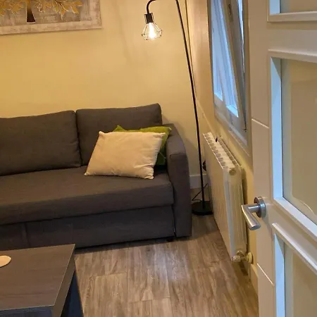 Rekalde Stay, Cerca De San Mames